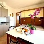 Carioca Aparthotel 2*